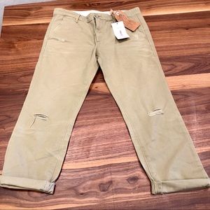 NWT AG ex-boyfriend khaki crop pants